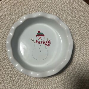 Festive Snowman Pie Dish